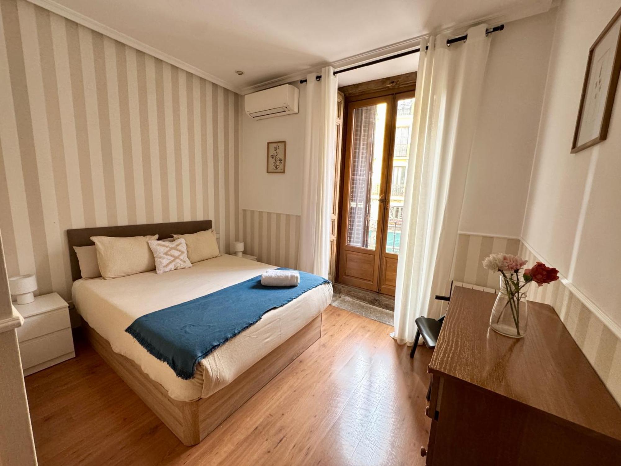 Apartamento A Dos Pasos De La Plaza Mayor Madrid Ngoại thất bức ảnh
